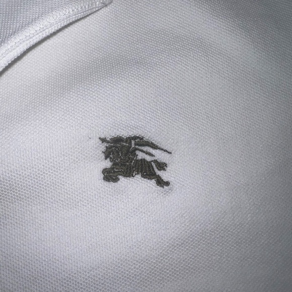 Burberry White Polo Shirt with Black Accents - Picture 3 of 4